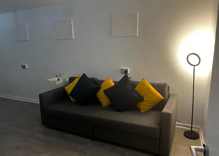 Stylish Apartment Near Excel London- Sleeps 4!