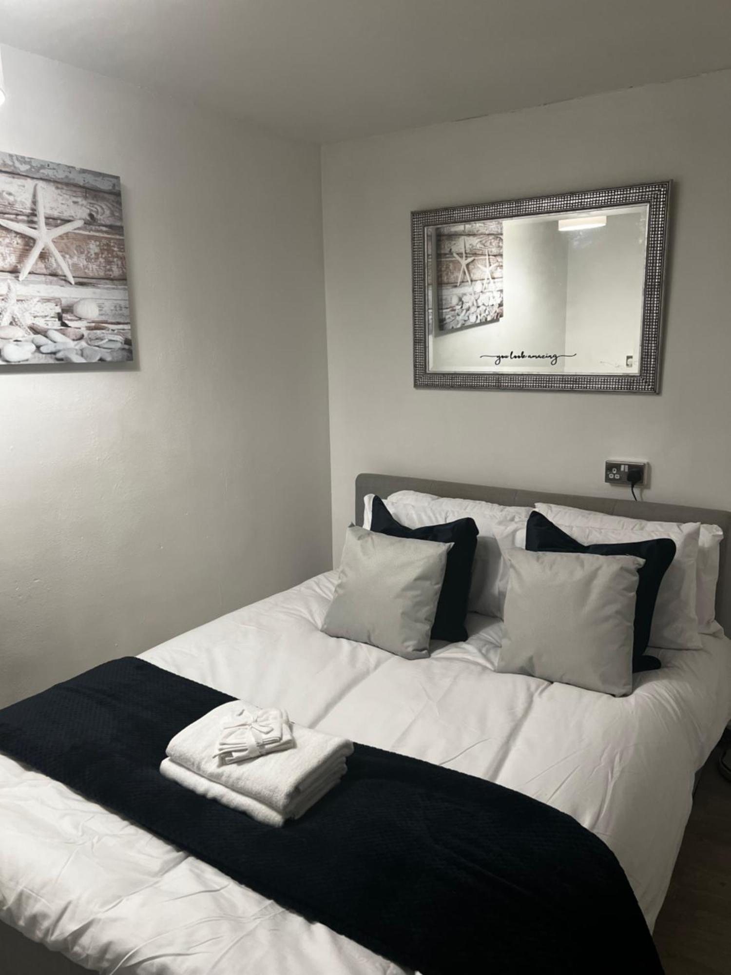 Apartment Stylish Near Excel London- Sleeps 4! *